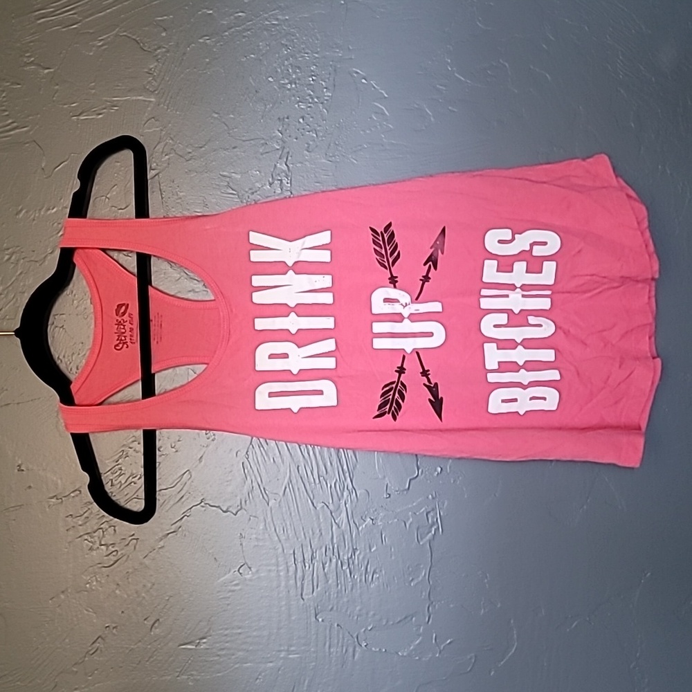 Graphic Drinking Shirt EUC